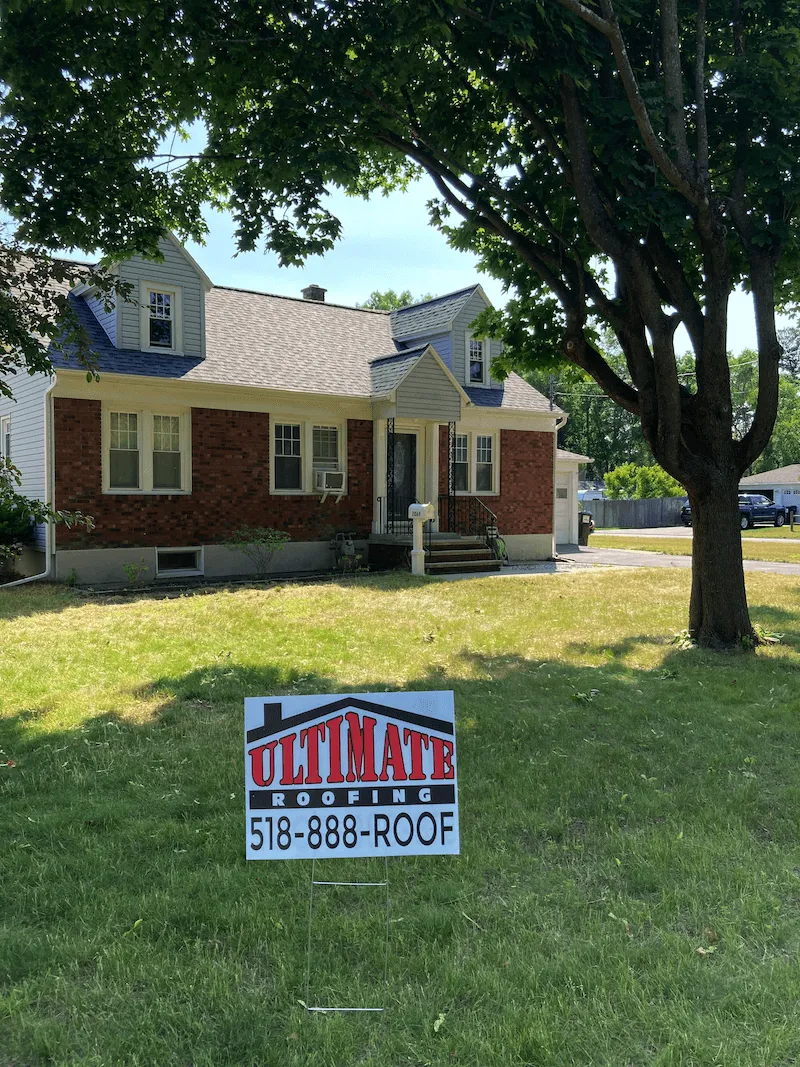 25-square Owens Corning Midnight Plum roof Schenectady NY